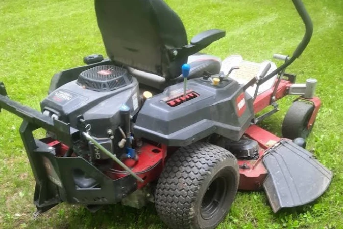 Commercial Lawn Mowing